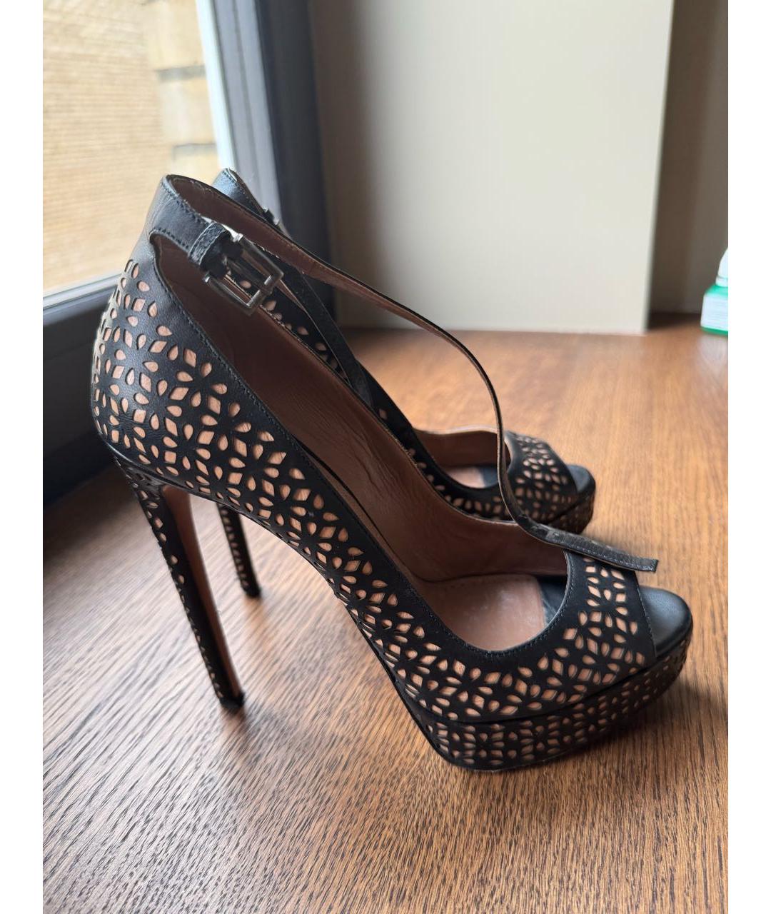 ALAIA Черные кожаные босоножки, фото 4