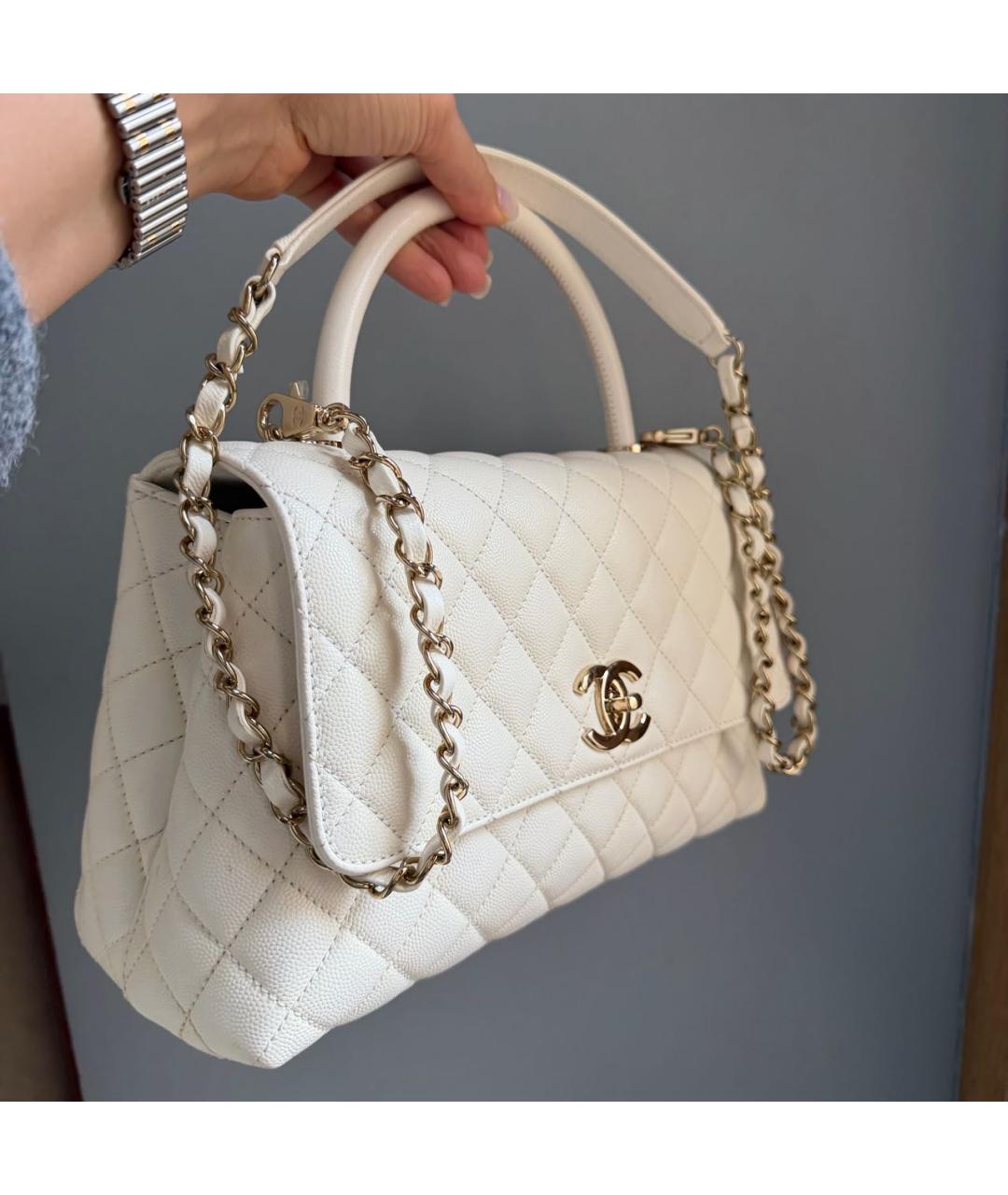 CHANEL Белая кожаная сумка с короткими ручками, фото 2