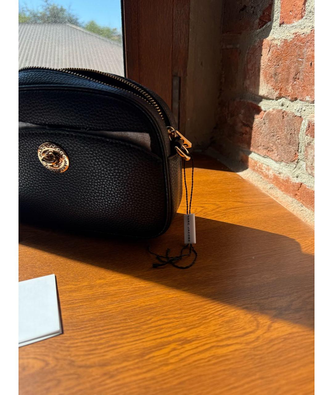 MARC JACOBS Черная кожаная сумка через плечо, фото 6