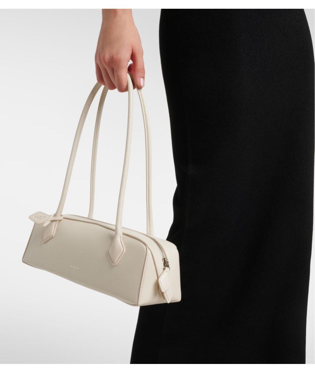 ALAIA Бежевая кожаная сумка через плечо, фото 4