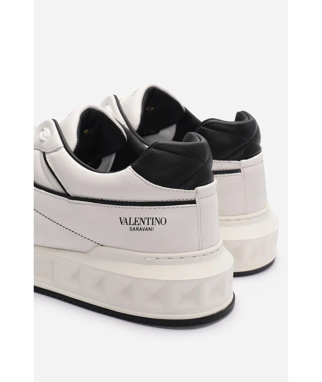 VALENTINO Белые кожаные низкие кроссовки / кеды, фото 3