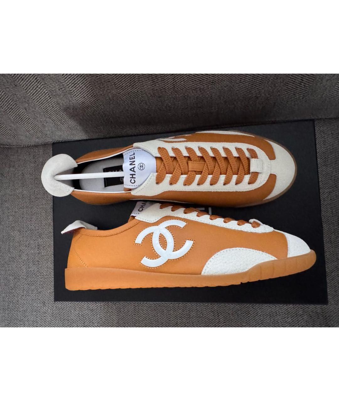 CHANEL Коричневые кожаные кеды, фото 3