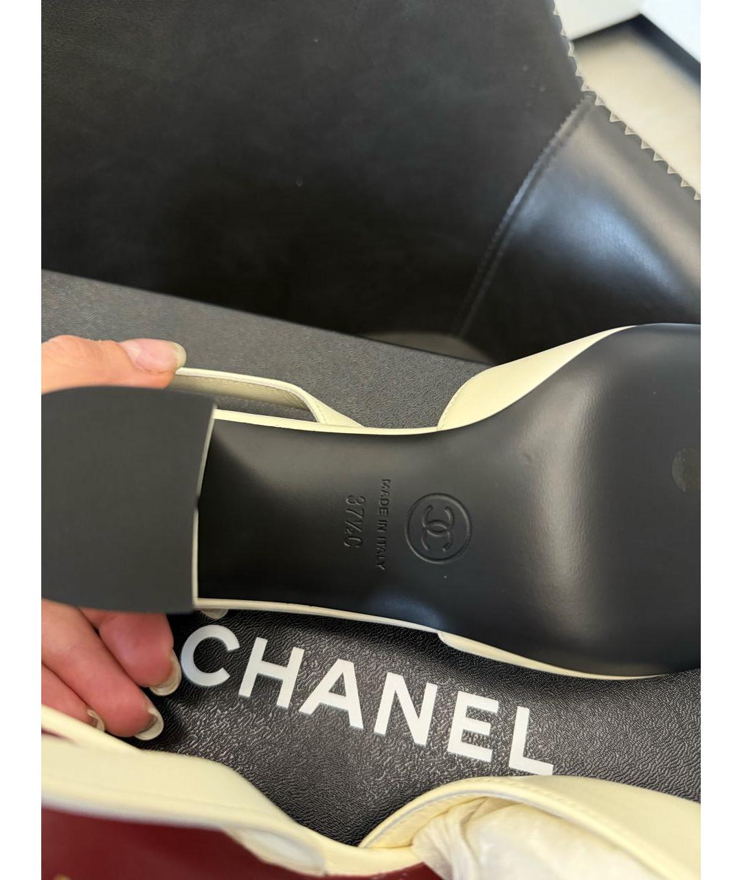 CHANEL Бежевые кожаные туфли, фото 3