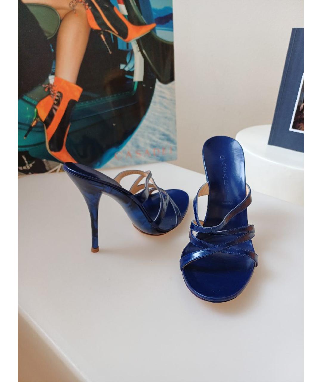 CASADEI Темно-синие кожаные сабо, фото 6