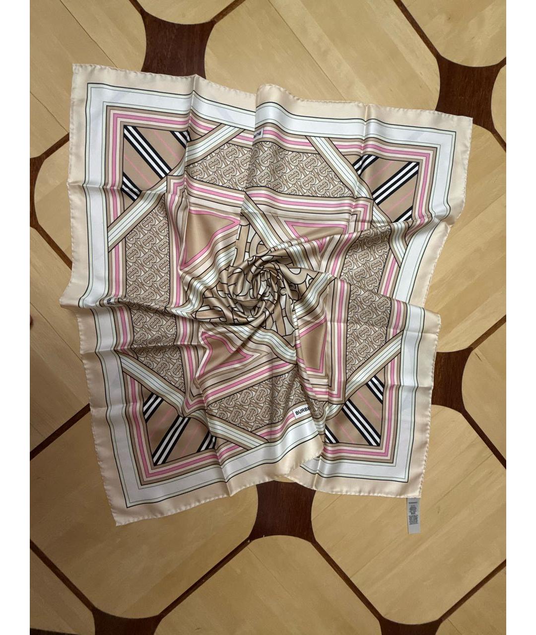 BURBERRY Бежевый шелковый платок, фото 2