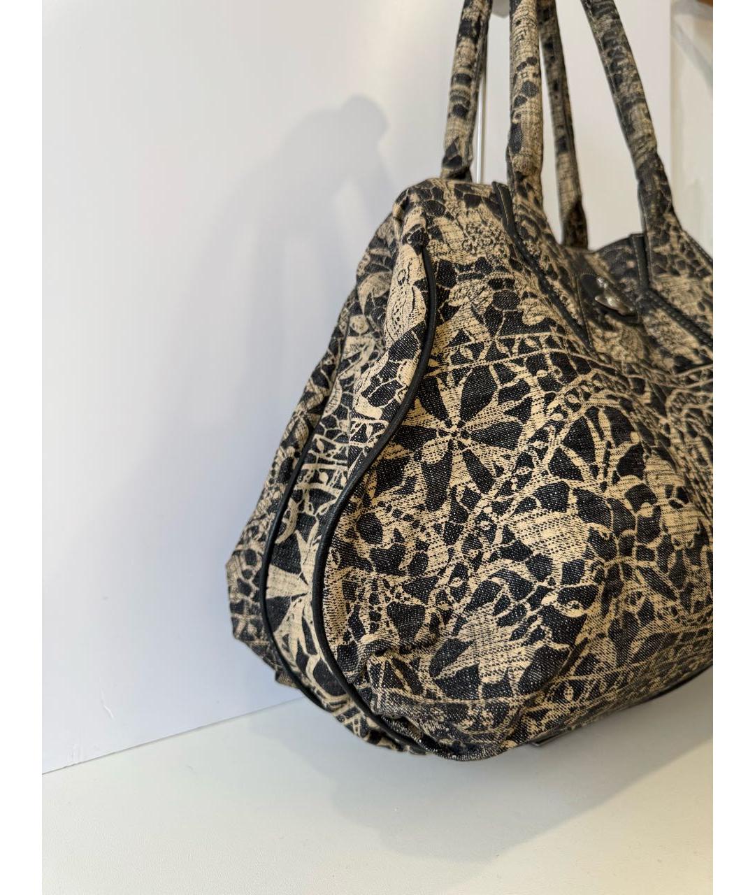 VIVIENNE WESTWOOD Бежевая сумка с короткими ручками, фото 6