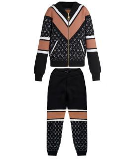 LOUIS VUITTON Спортивные костюмы