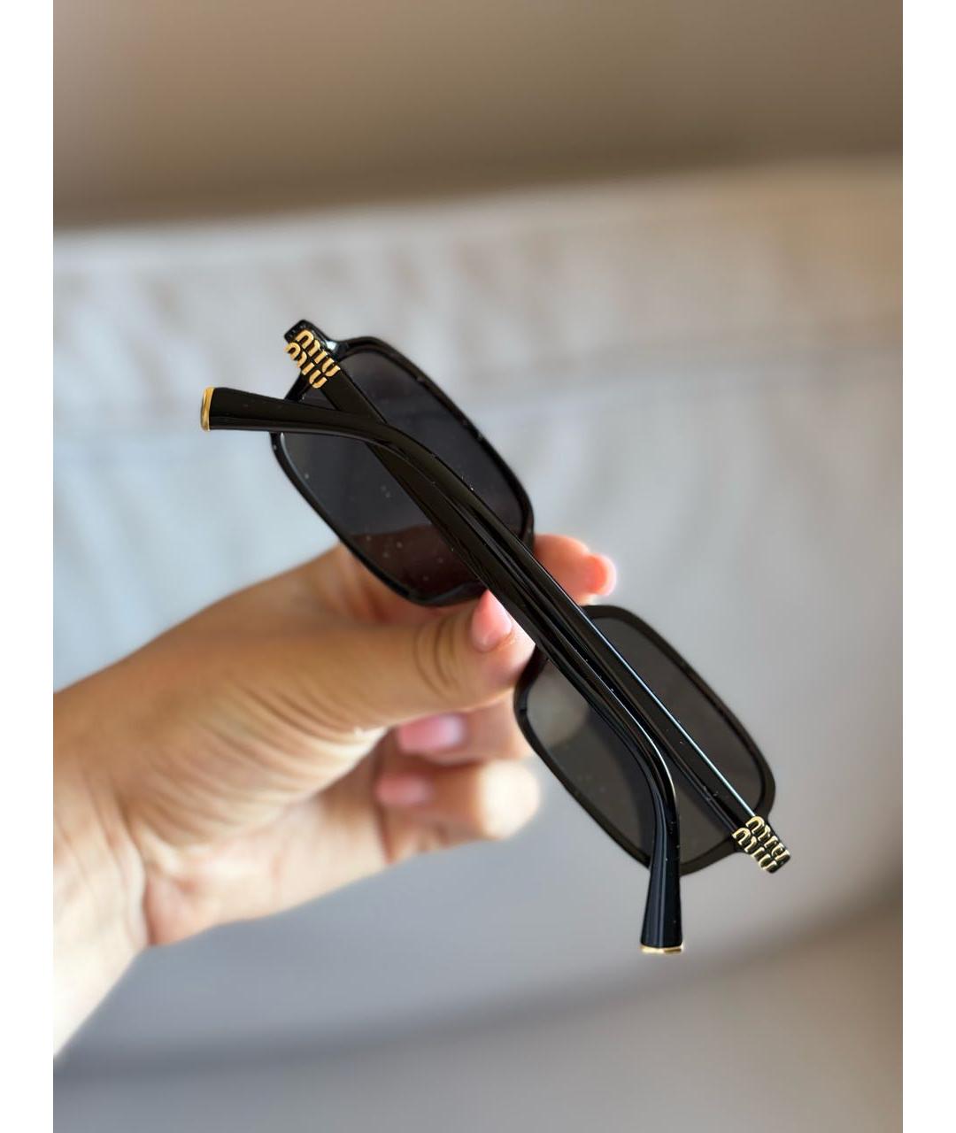 MIU MIU Черные пластиковые солнцезащитные очки, фото 6