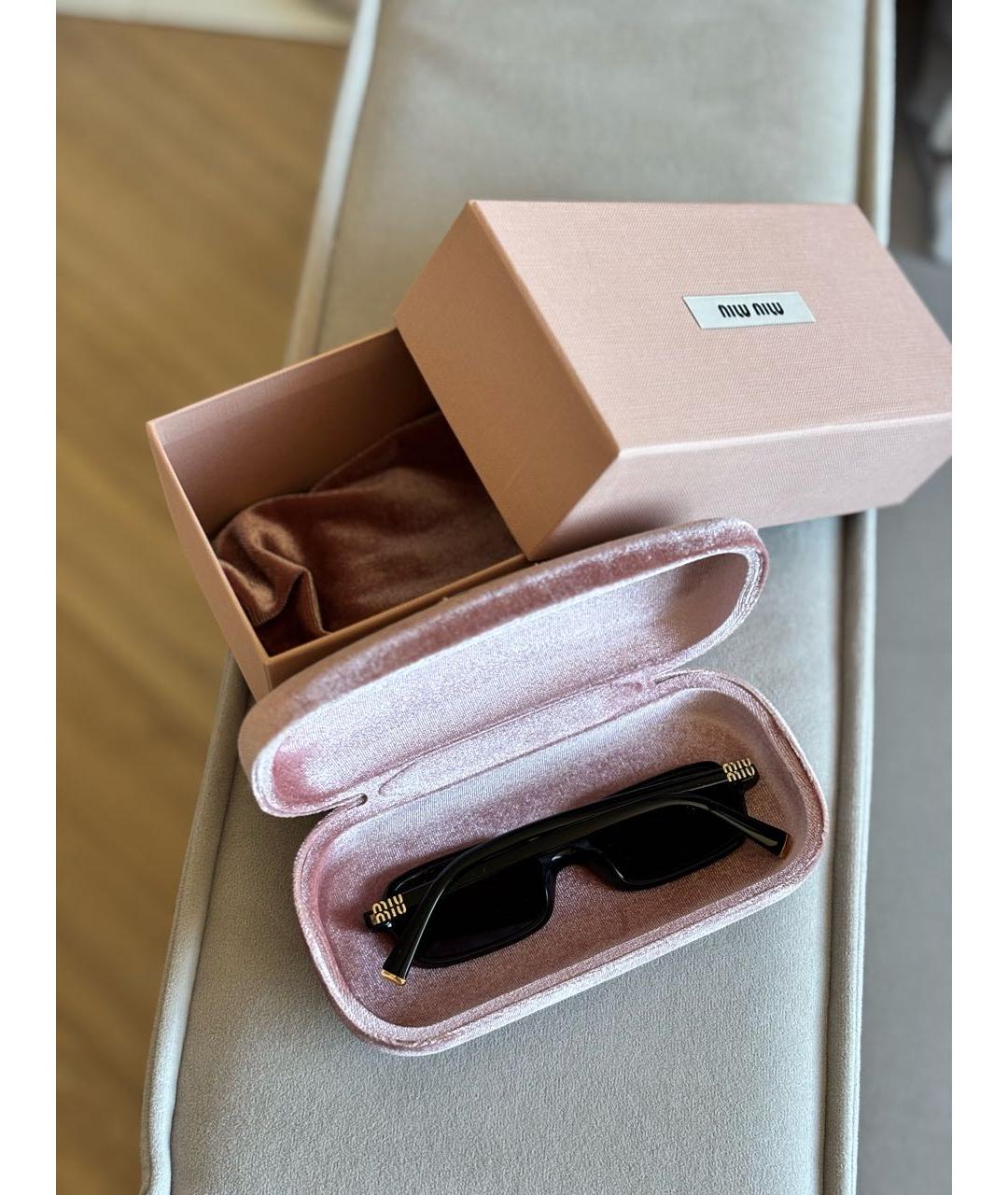 MIU MIU Черные пластиковые солнцезащитные очки, фото 5