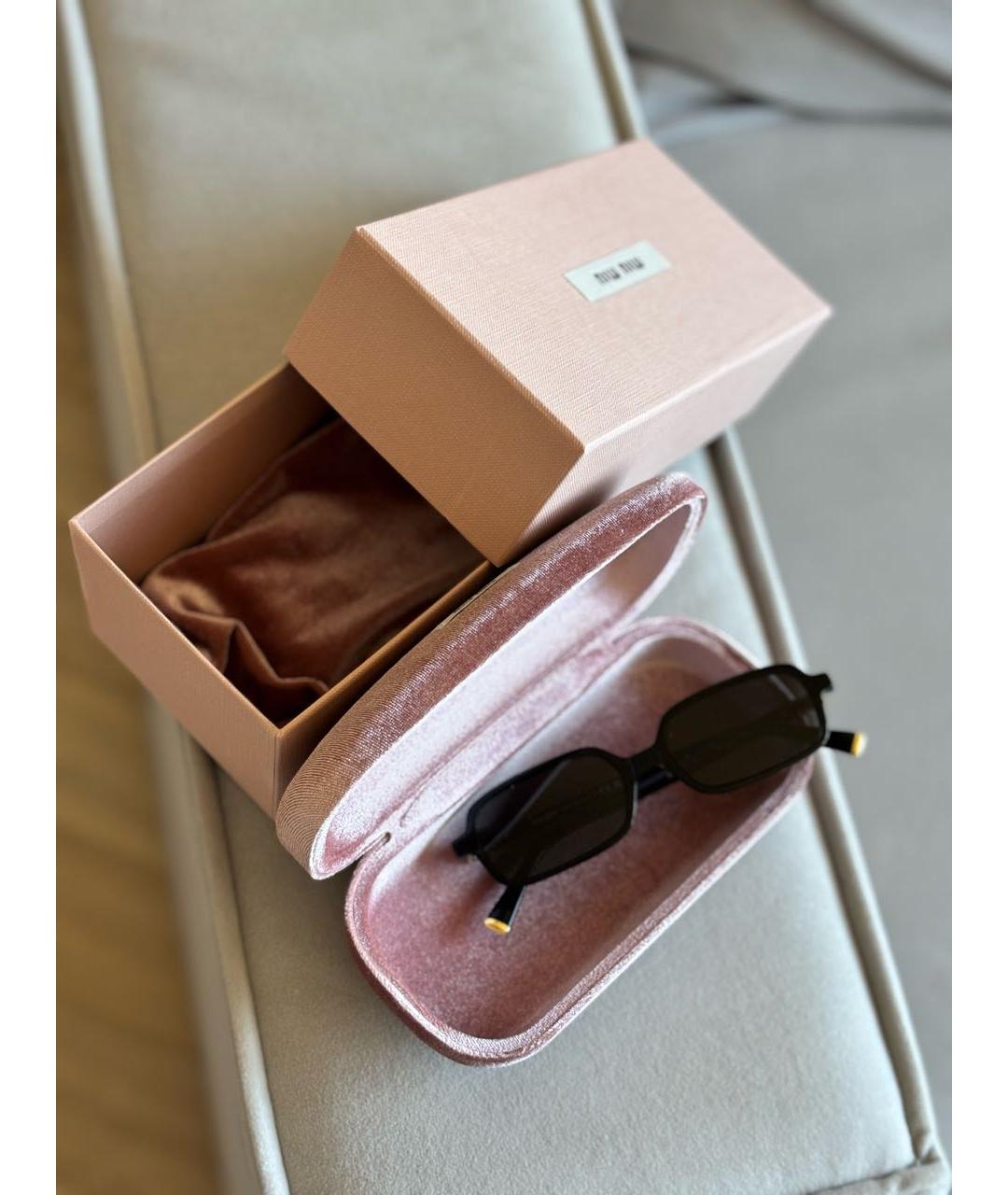 MIU MIU Черные пластиковые солнцезащитные очки, фото 7