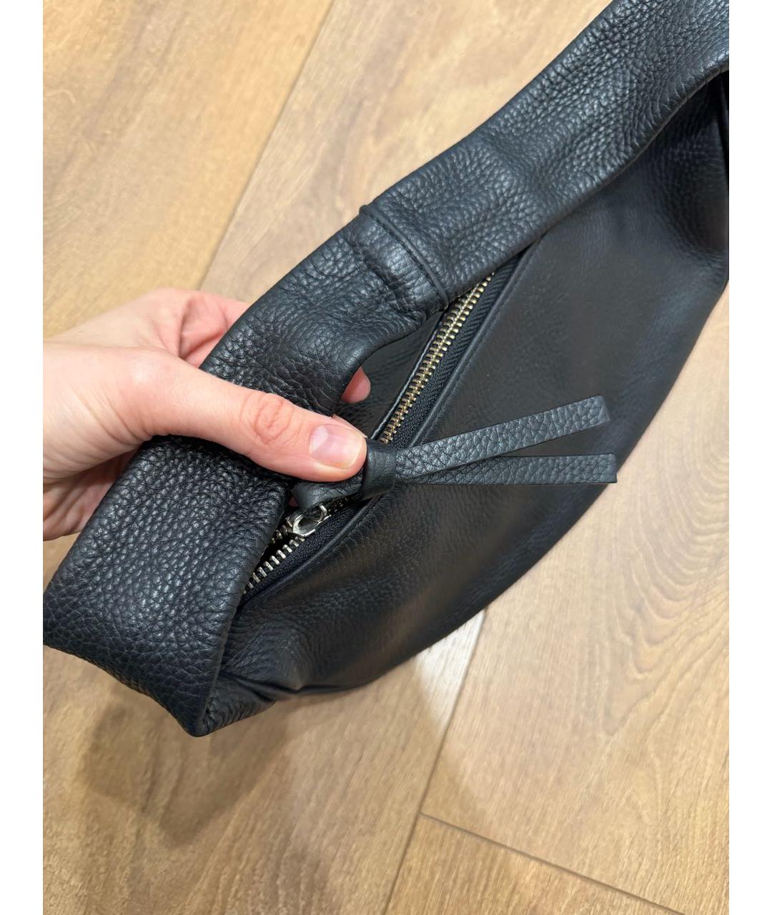 BY FAR Черная кожаная сумка с короткими ручками, фото 4