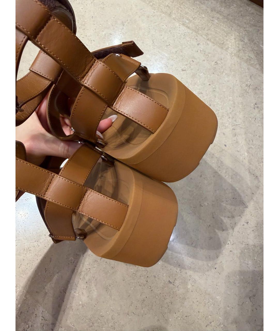 HERMES Коричневые кожаные босоножки, фото 3