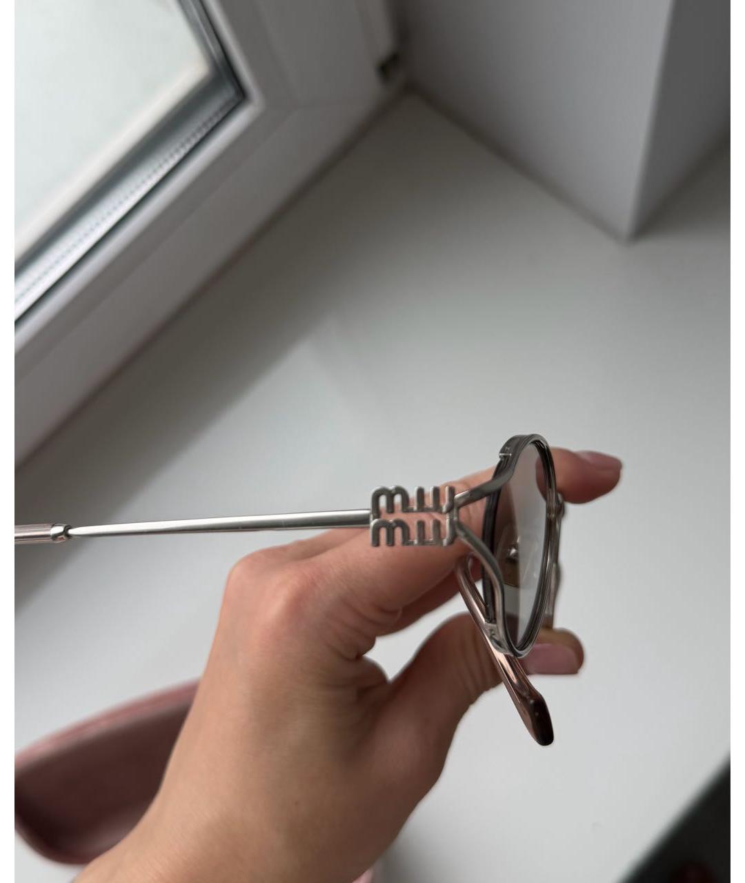 MIU MIU Серебряные металлические солнцезащитные очки, фото 4