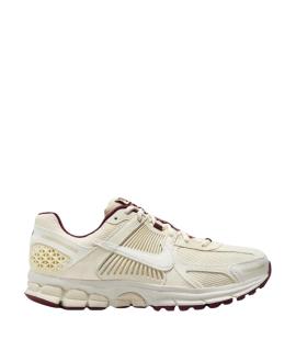 NIKE Кроссовки