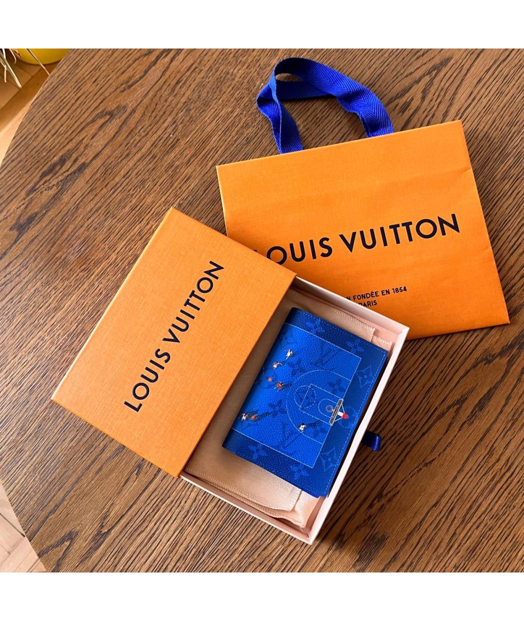 LOUIS VUITTON Синий кардхолдер, фото 3