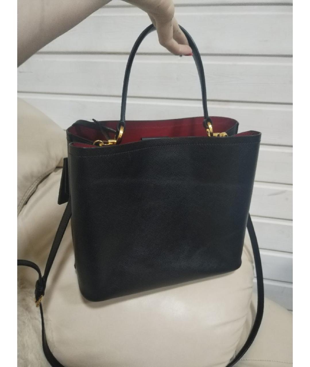 PRADA Черная кожаная сумка с короткими ручками, фото 2