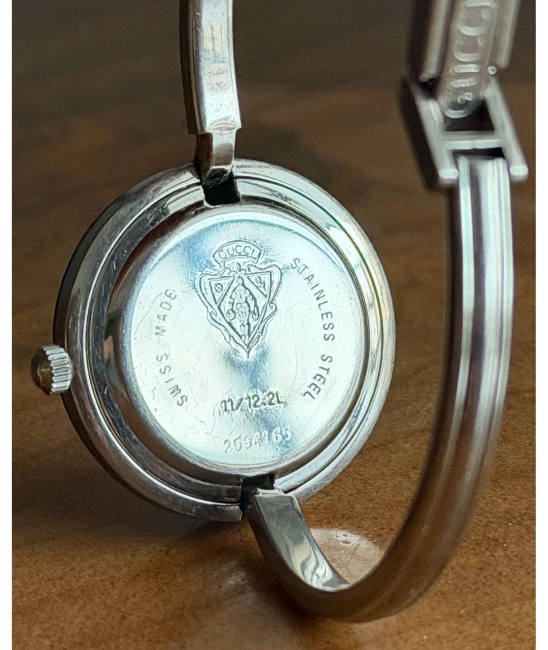 GUCCI Серебряные металлические часы, фото 2
