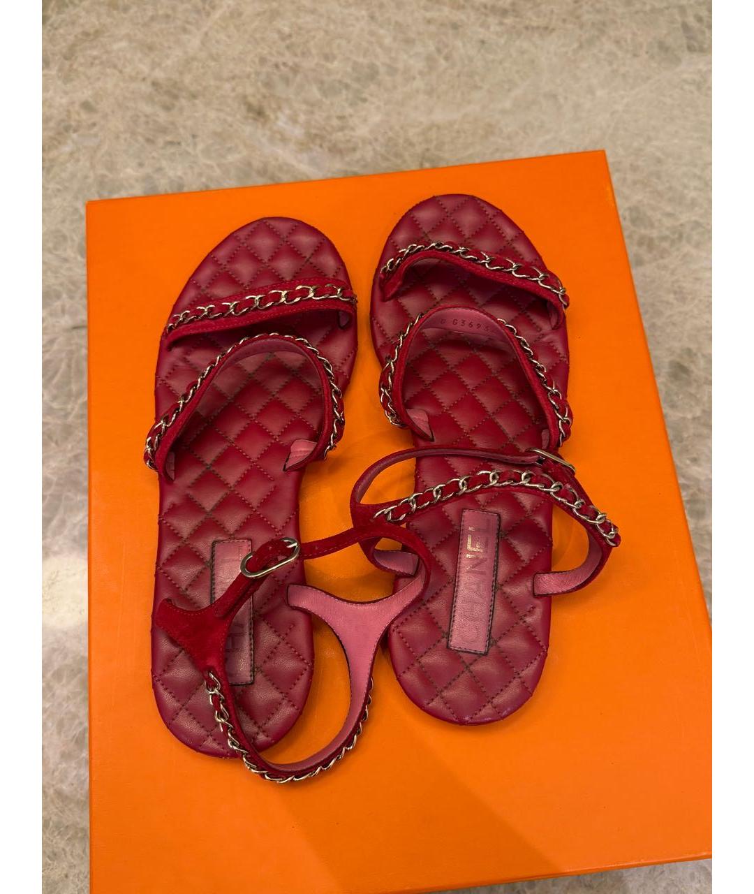 CHANEL Красные кожаные сандалии, фото 5