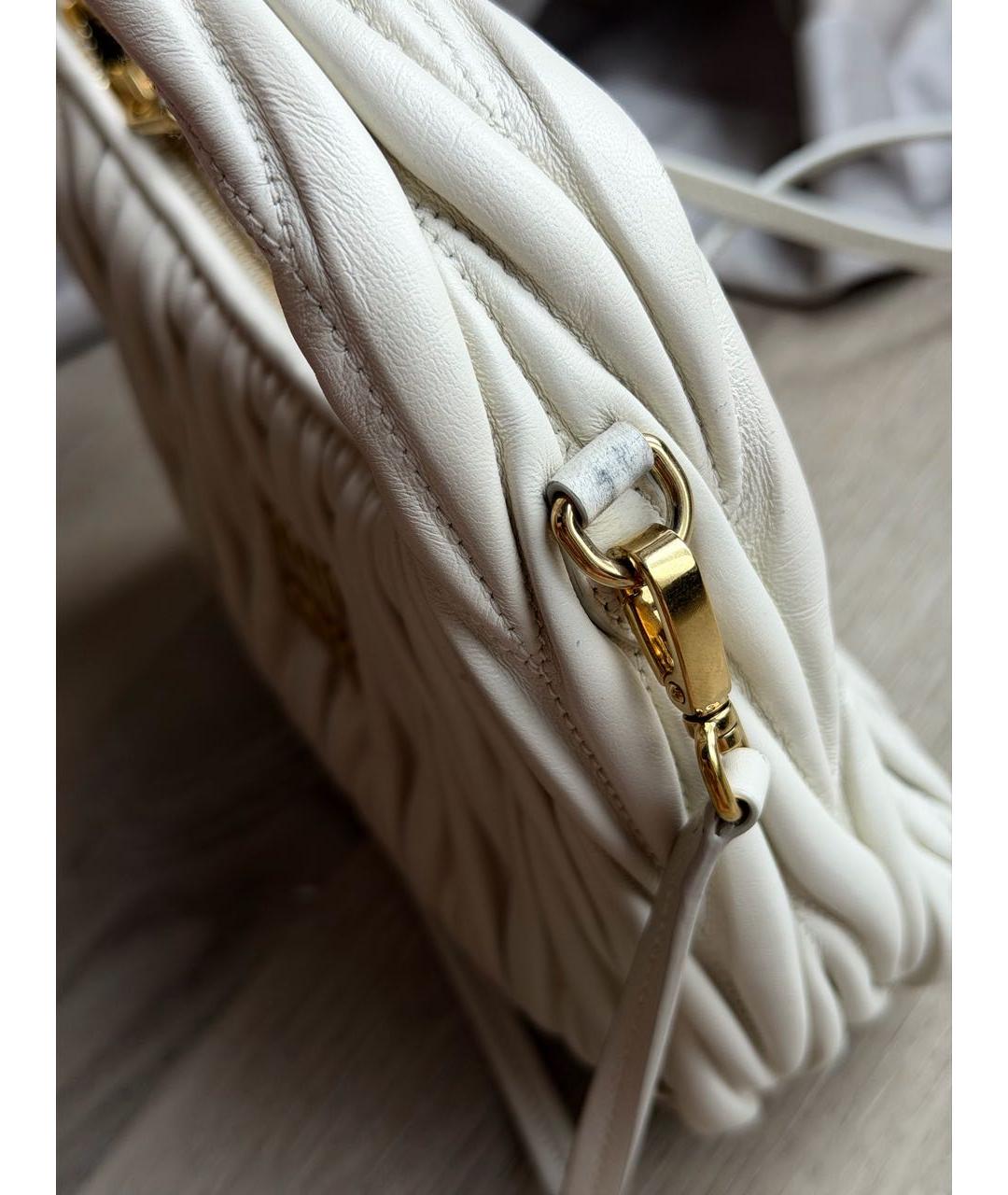 MIU MIU Бежевая кожаная сумка через плечо, фото 5