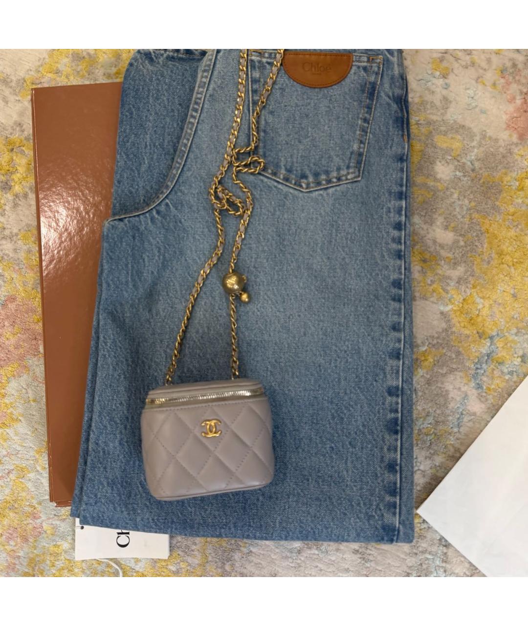 CHANEL Серая кожаная сумка через плечо, фото 3