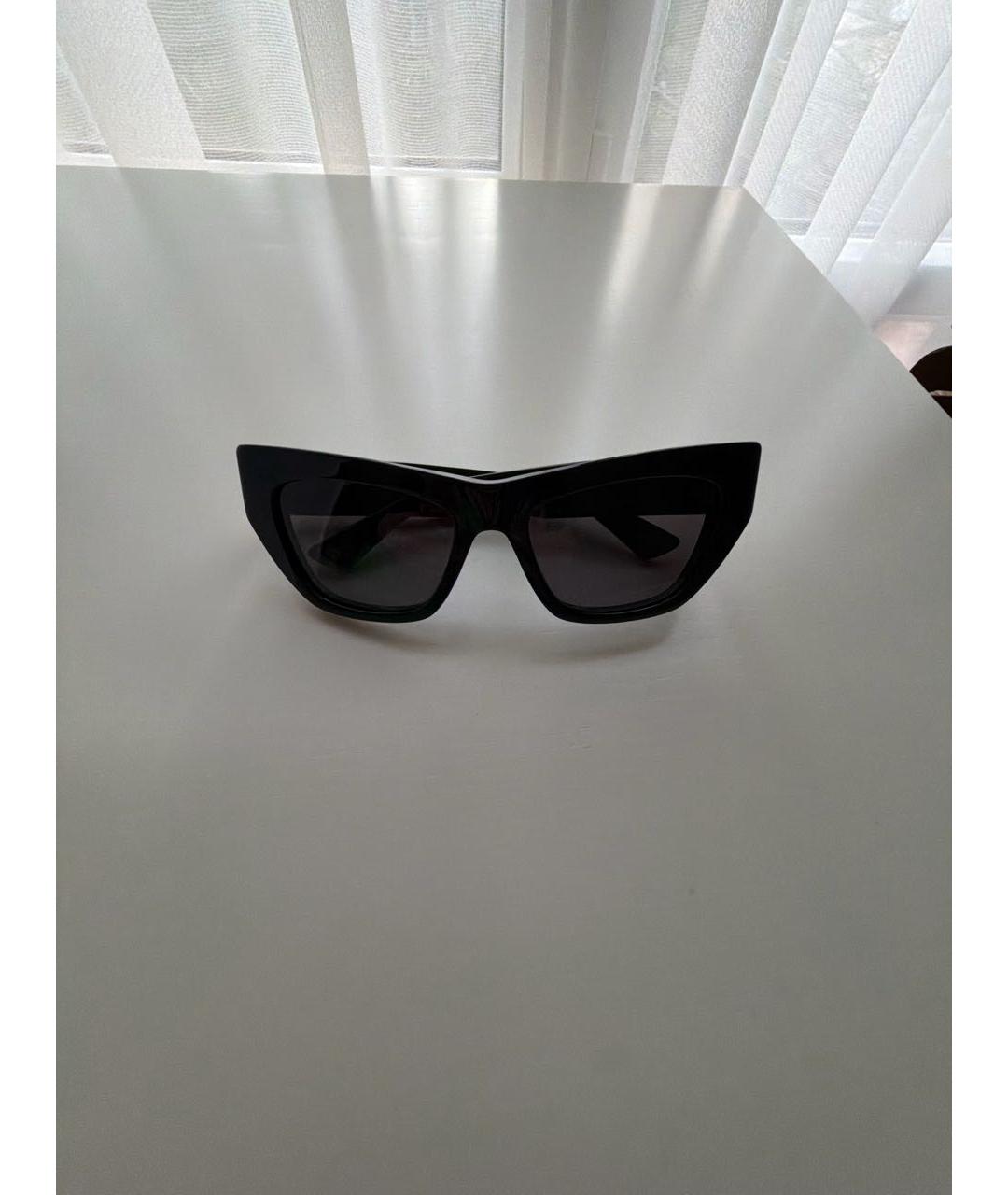 BOTTEGA VENETA Черные пластиковые солнцезащитные очки, фото 4