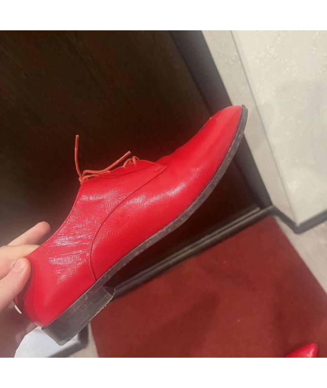 PRADA Красные кожаные туфли, фото 4
