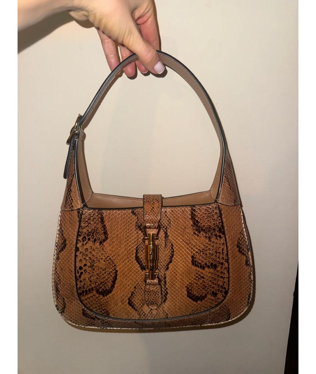 GUCCI Коричневая сумка с короткими ручками из экзотической кожи, фото 3