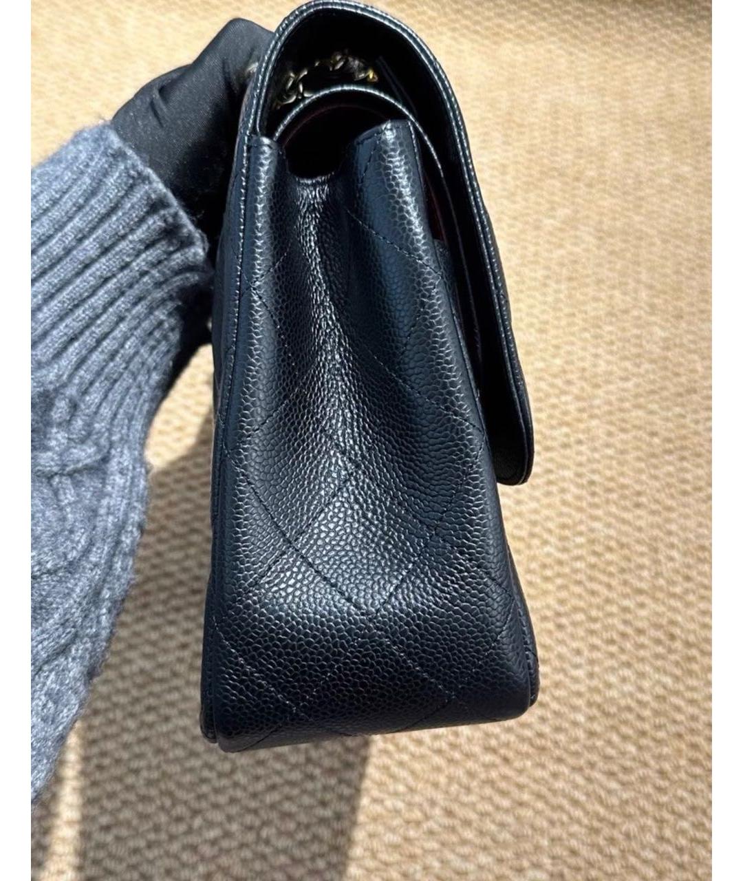 CHANEL Черная кожаная сумка через плечо, фото 4