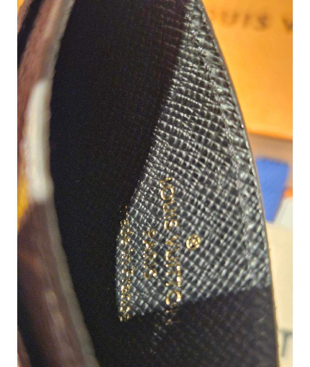 LOUIS VUITTON Коричневый кардхолдер, фото 6