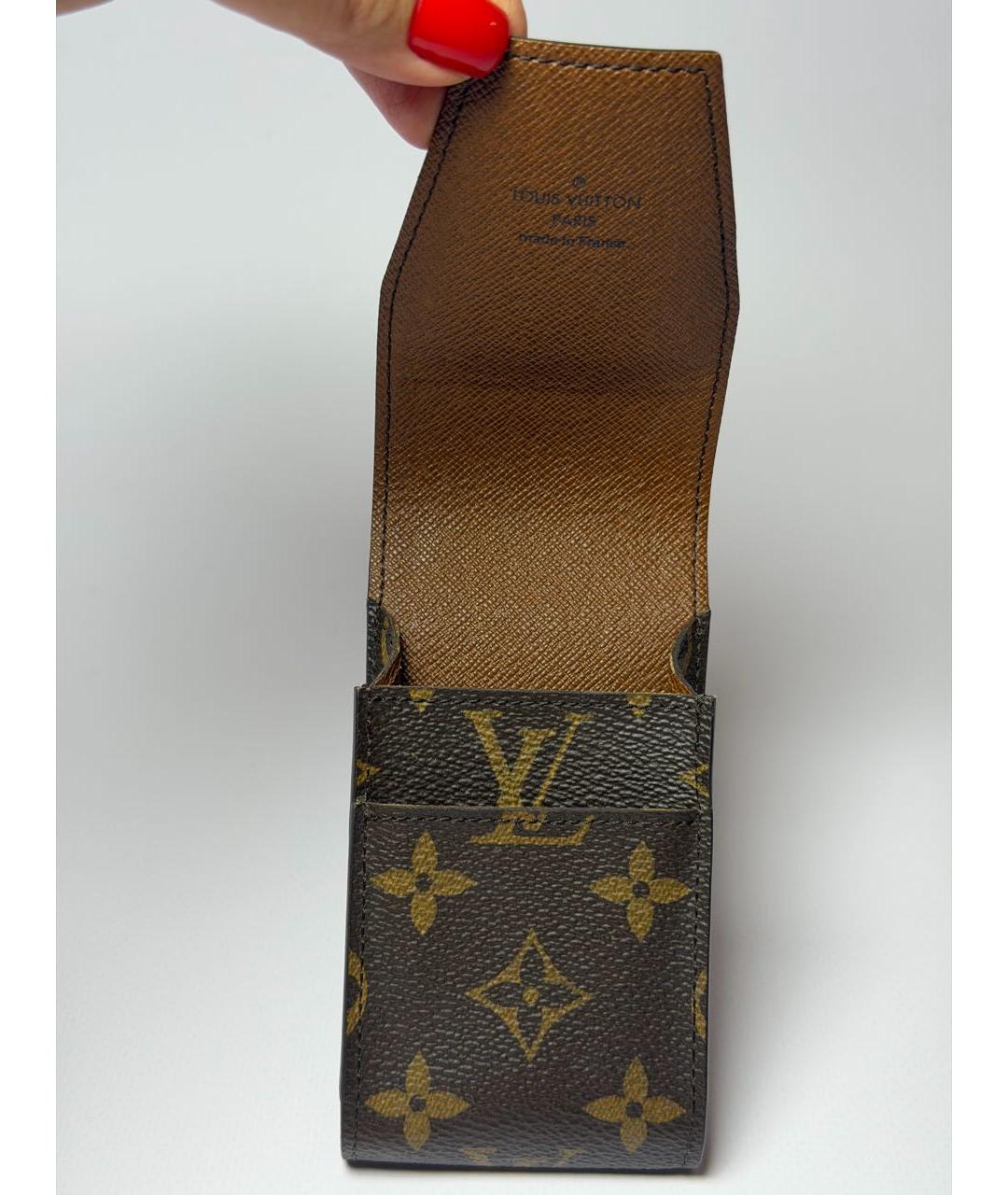 LOUIS VUITTON Коричневый кожаный кошелек, фото 4