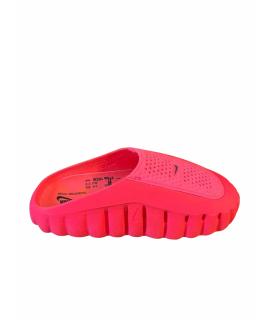 NIKE Шлепанцы