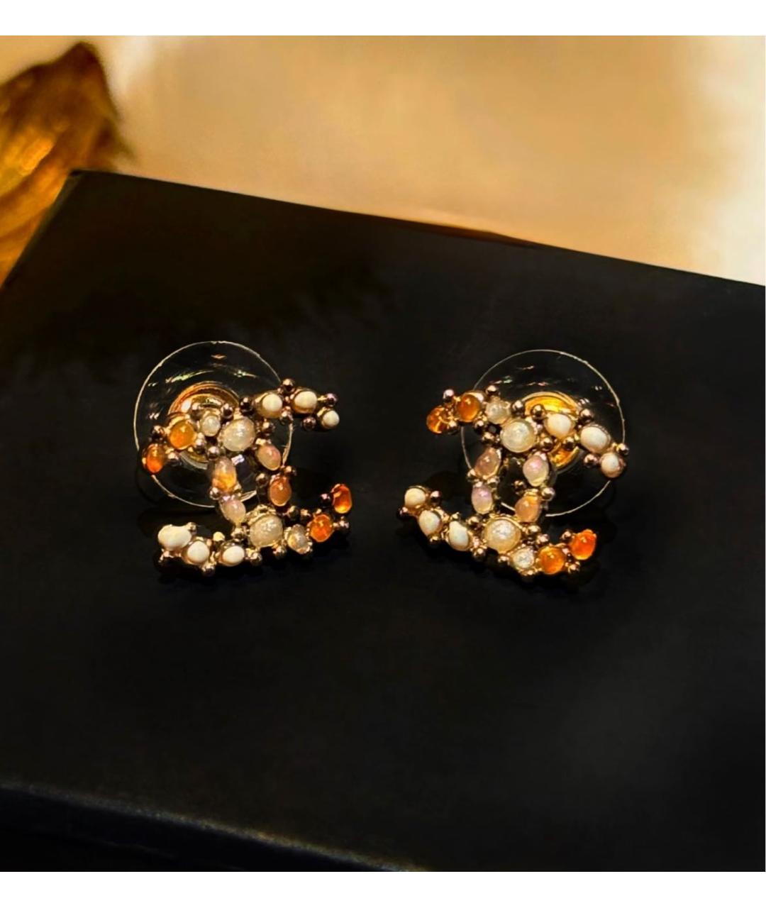 CHANEL Золотые металлические серьги, фото 2