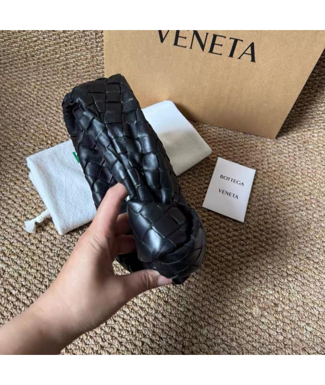 BOTTEGA VENETA Черная кожаная сумка с короткими ручками, фото 4