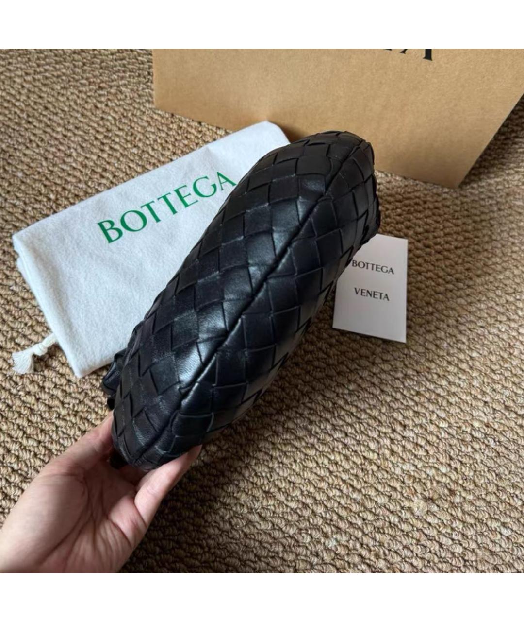 BOTTEGA VENETA Черная кожаная сумка с короткими ручками, фото 3