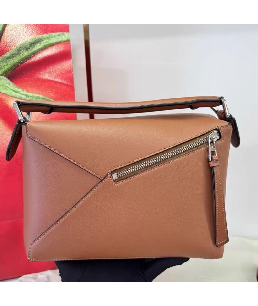 LOEWE Коричневая кожаная сумка с короткими ручками, фото 3