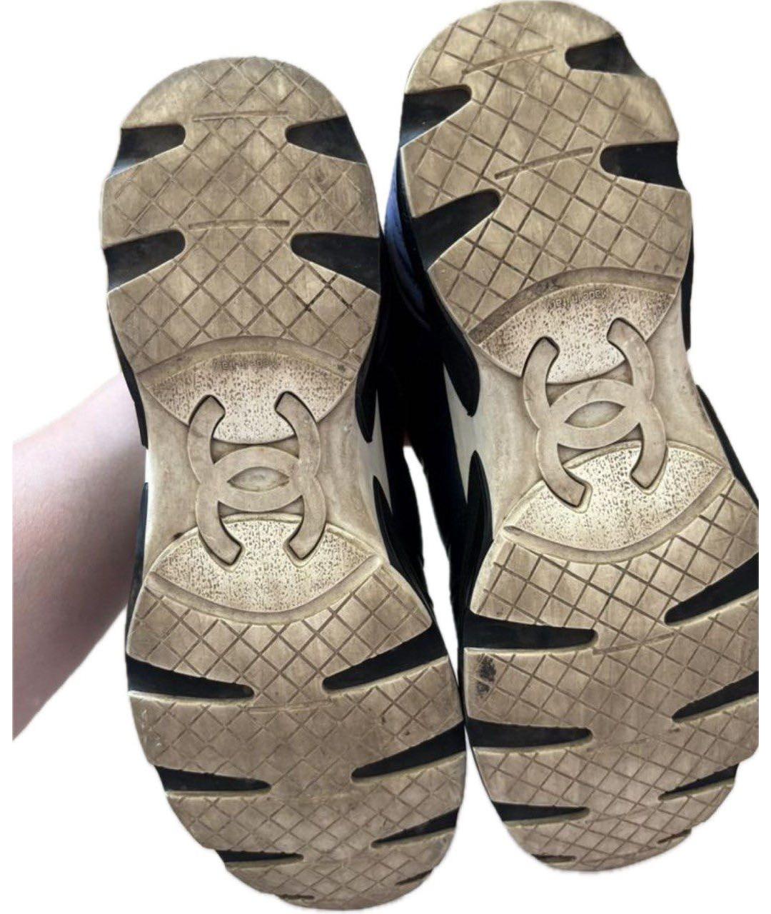 CHANEL Темно-синие кожаные кроссовки, фото 5