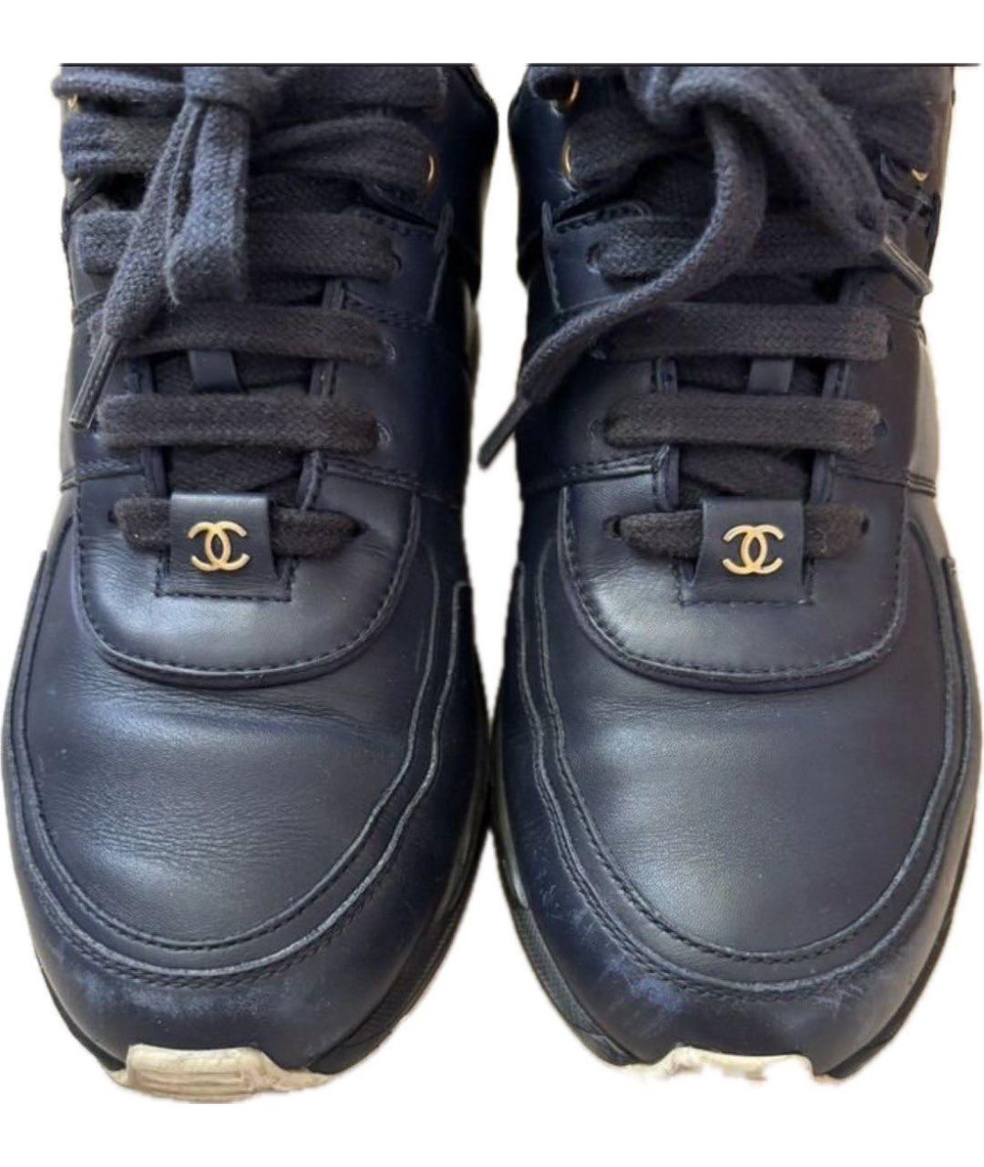 CHANEL Темно-синие кожаные кроссовки, фото 2