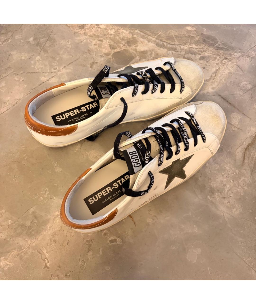 GOLDEN GOOSE DELUXE BRAND Белые кожаные низкие кроссовки / кеды, фото 3