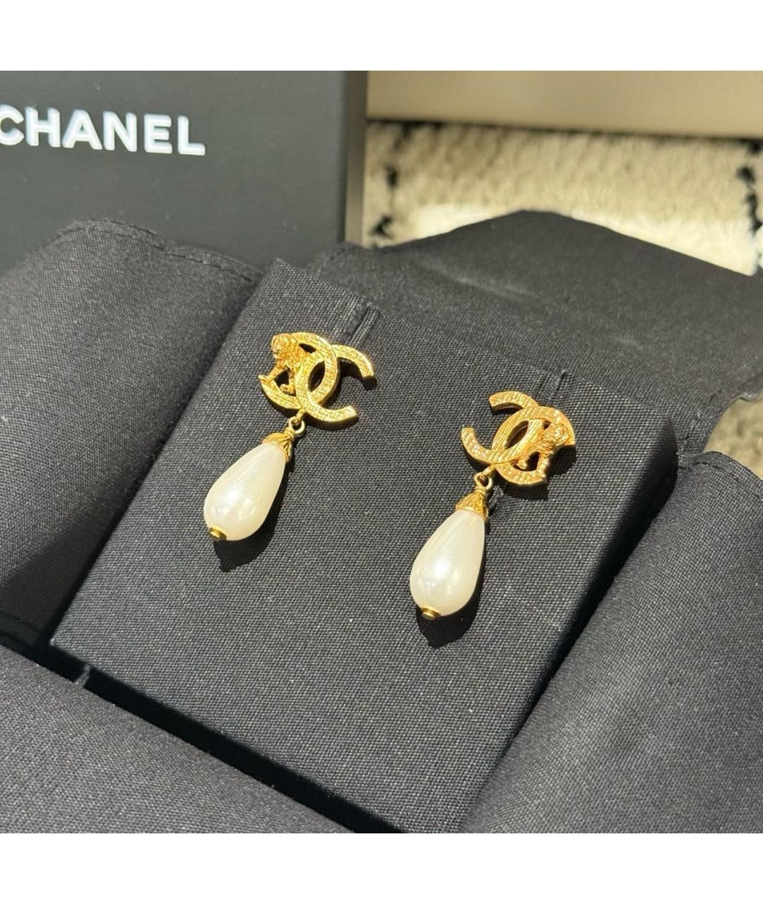 CHANEL Золотые металлические серьги, фото 3