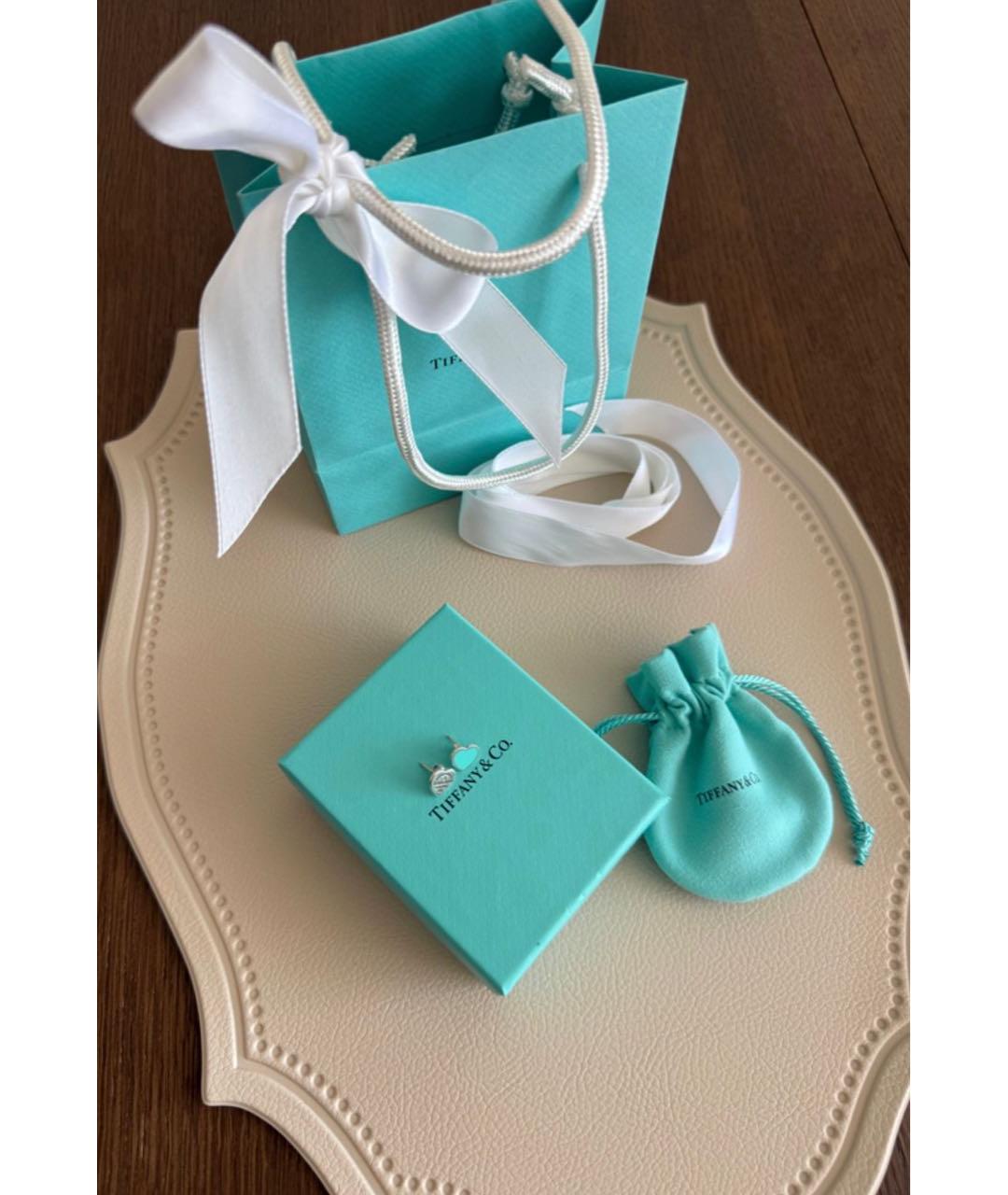 TIFFANY&CO Белые серебряные серьги, фото 4