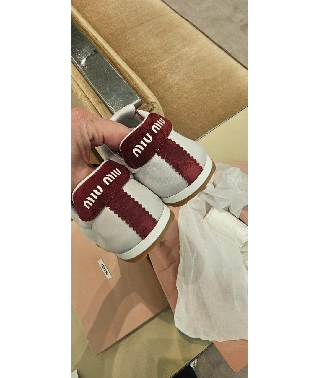 MIU MIU Белые кожаные кеды, фото 4