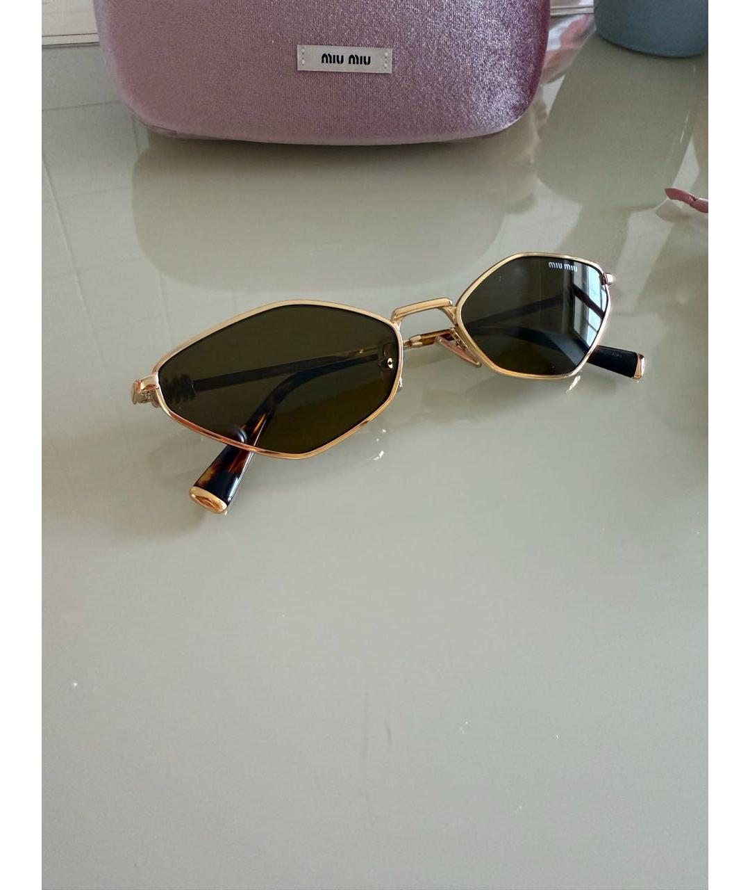 MIU MIU Золотые металлические солнцезащитные очки, фото 6