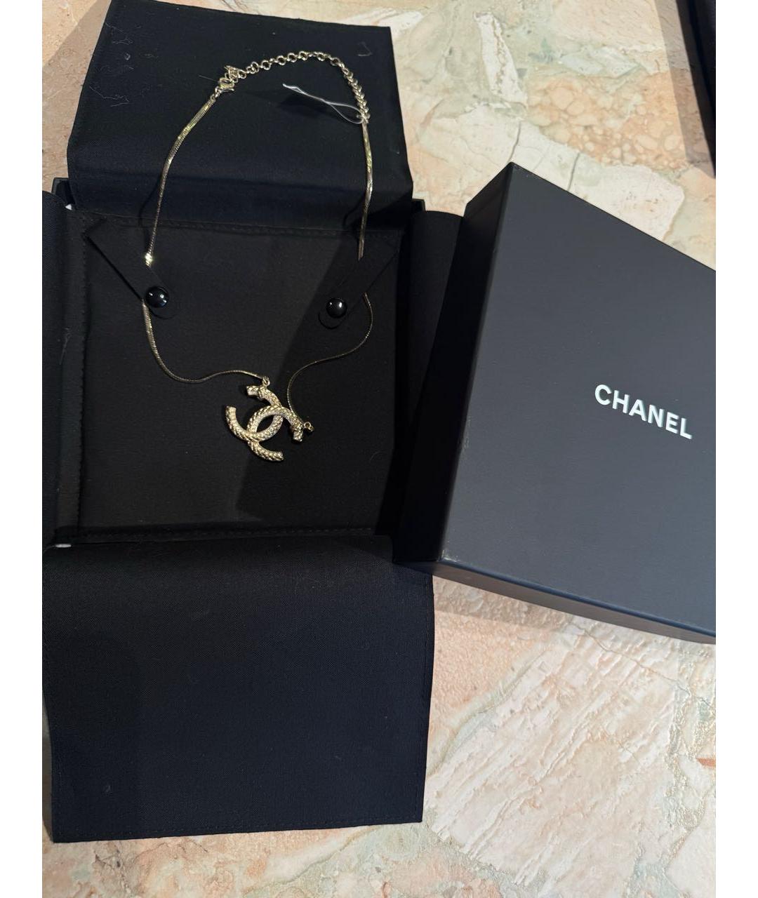 CHANEL Золотое металлическое колье, фото 2