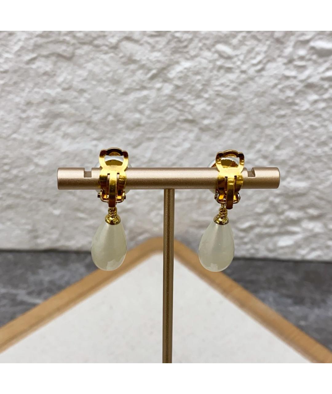 CHANEL Белые клипсы, фото 6