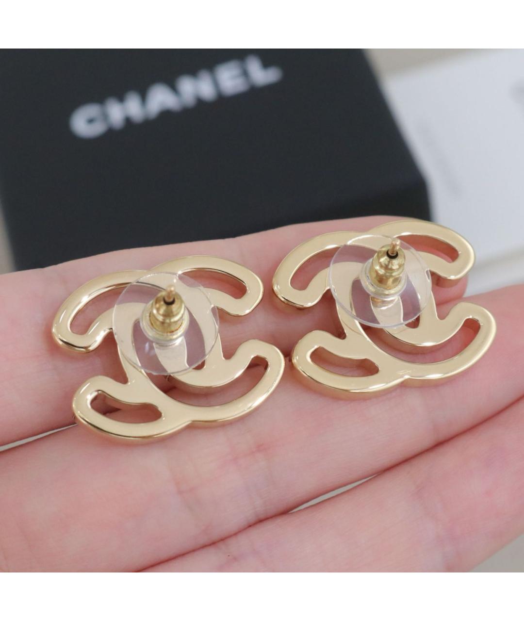 CHANEL Белые металлические серьги, фото 4