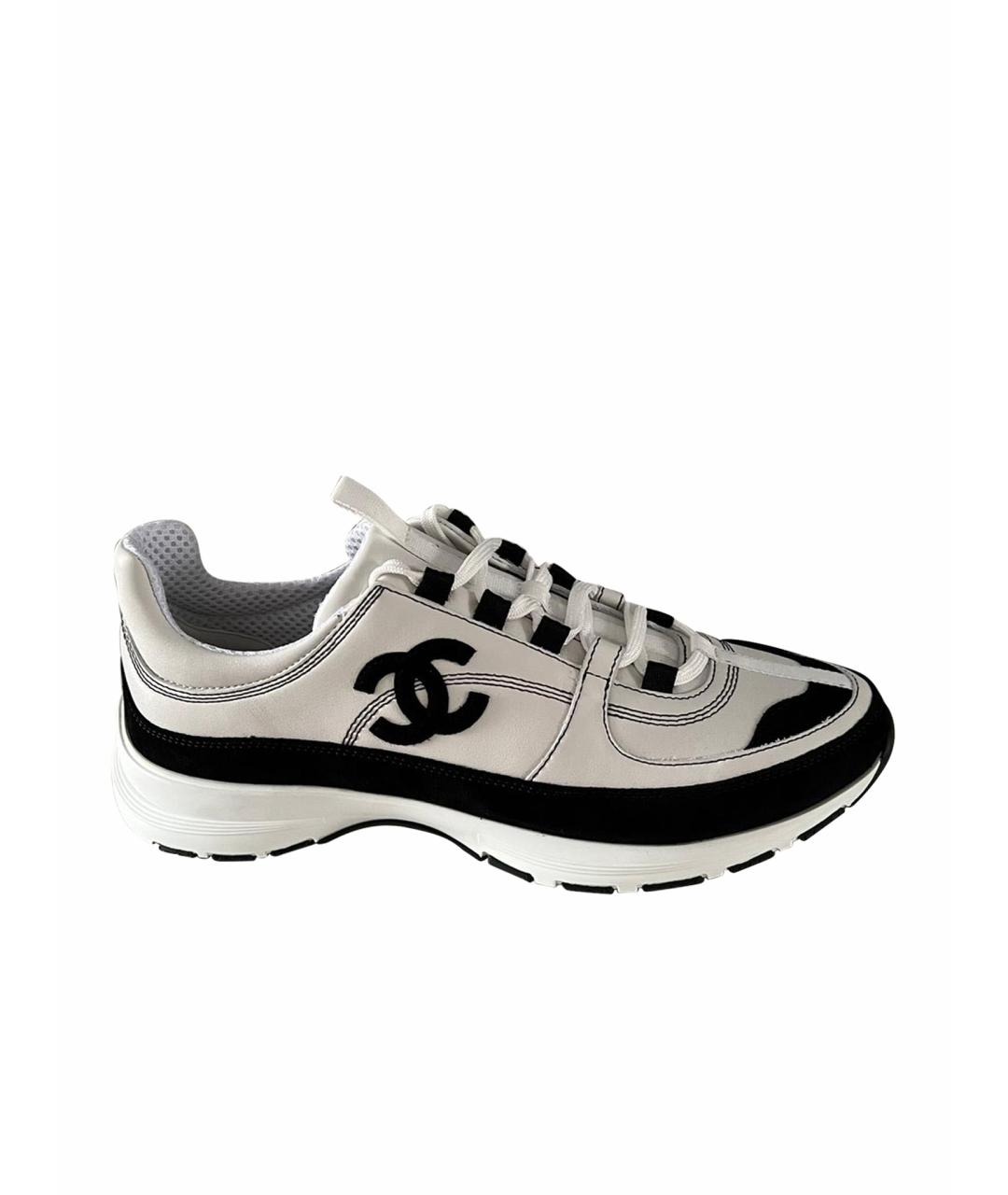 CHANEL Белые кожаные кроссовки, фото 1