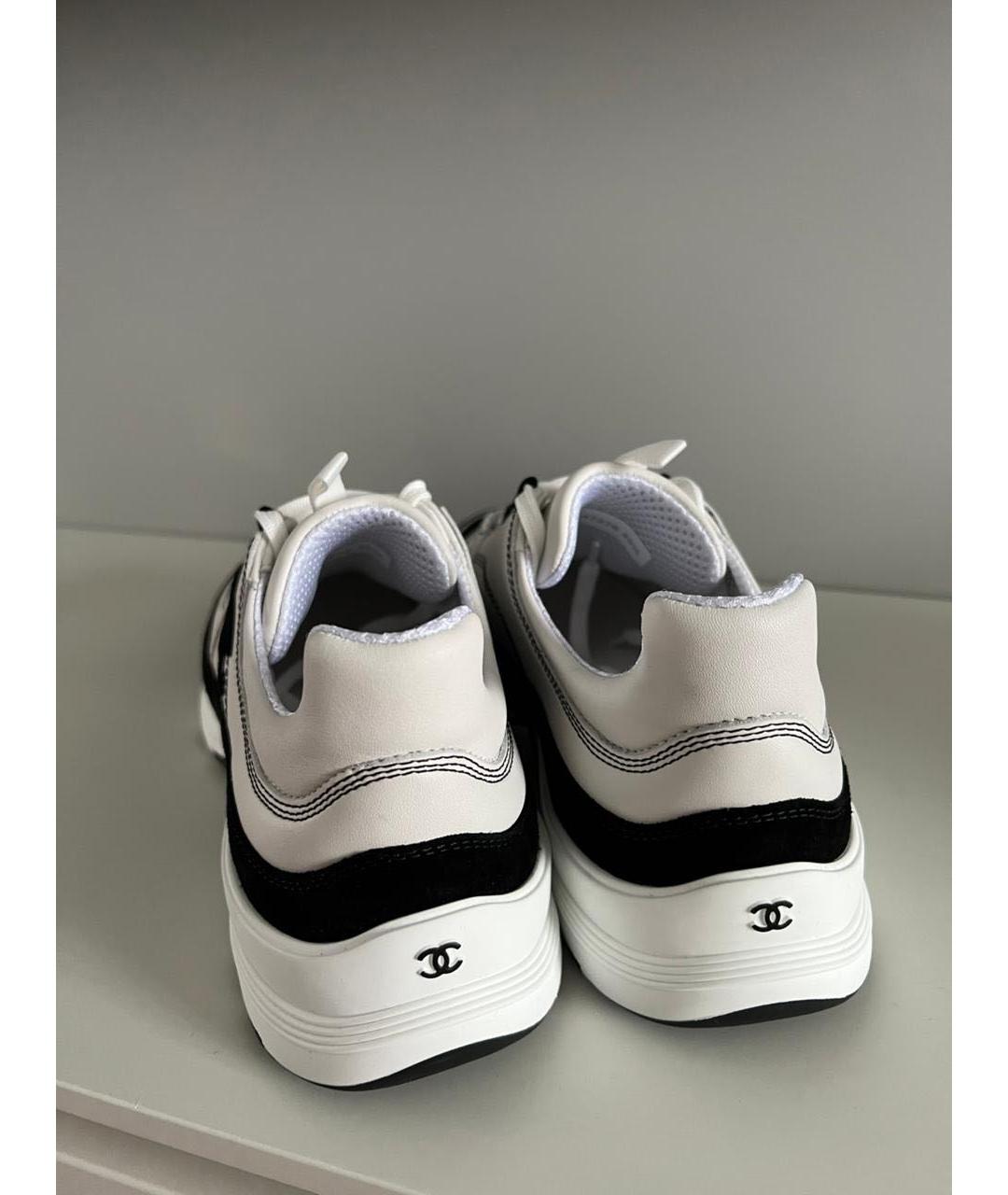CHANEL Белые кожаные кроссовки, фото 4