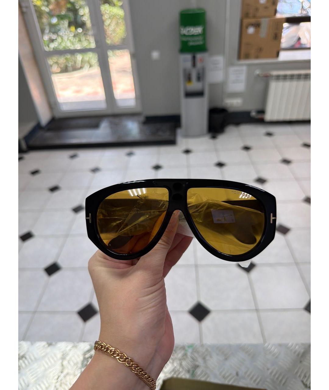 TOM FORD Желтые пластиковые солнцезащитные очки, фото 3