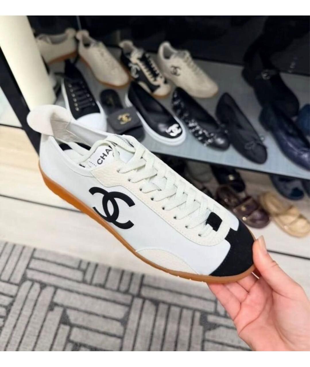CHANEL Белые кожаные кроссовки, фото 4