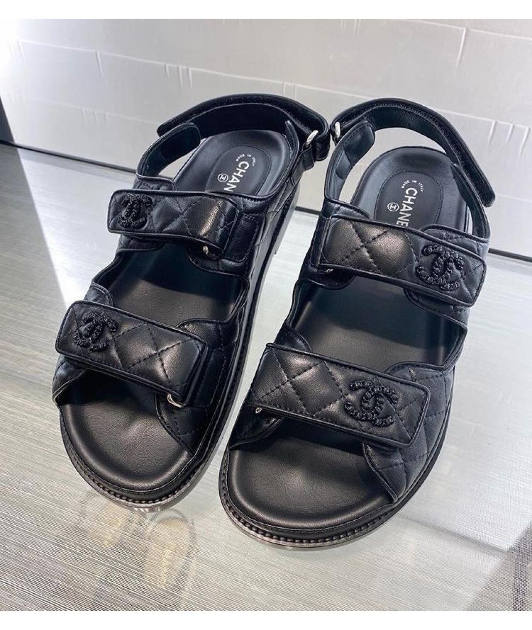 CHANEL Черные кожаные сандалии, фото 6